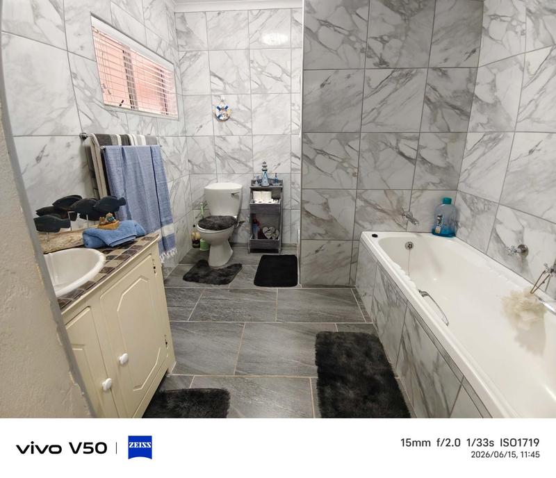 4 Bedroom Property for Sale in Dana Bay Western Cape